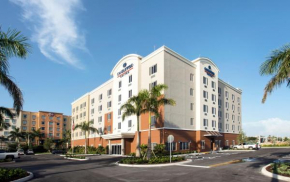 Candlewood Suites - Miami Exec Airport - Kendall, an IHG Hotel